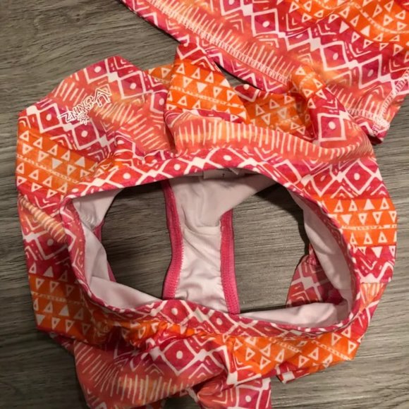 Girls 2 Pieces Swimsuit - Picture 2 of 3